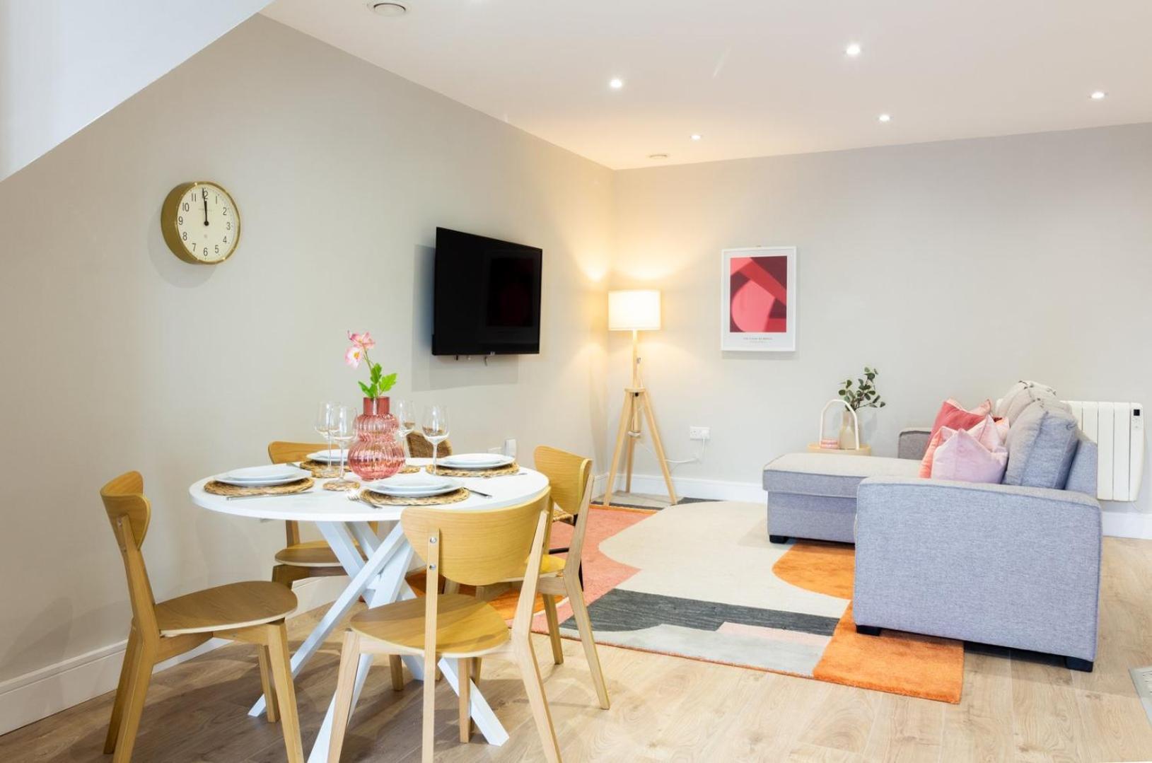 Guestready - Encantando O Apartamento 2Br No Newmarket Hall Dublin Exterior foto